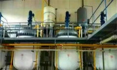 購(gòu)銷二手化工廠設(shè)備,壓濾機(jī),反應(yīng)釜,離心機(jī)閃蒸干燥機(jī)盤式干燥機(jī)